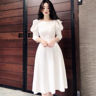 Đầm váy freesize trắng cổ thuyền tay bồng