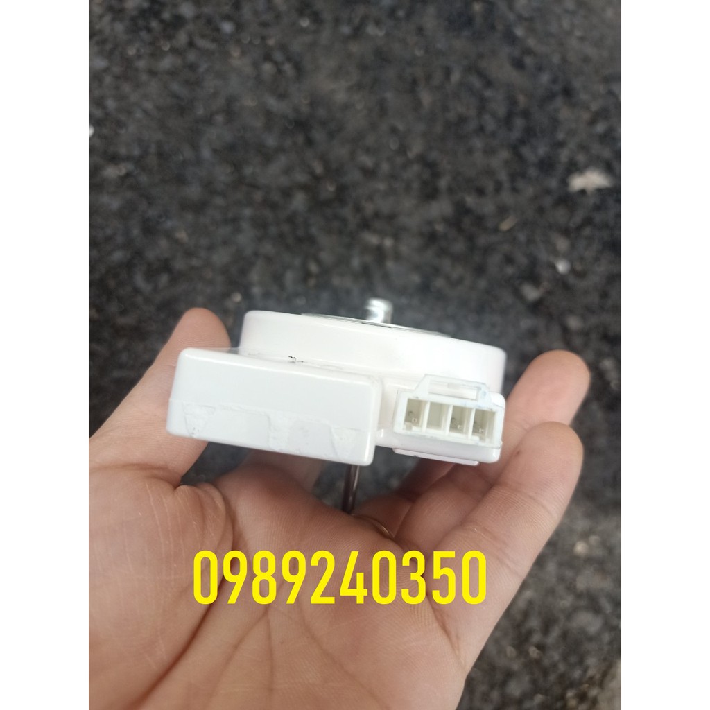 [Mã ELHA22 giảm 6% đơn 300K] Mô tơ quạt sứ tủ lạnh Samsung DC 15V mới chính hãng