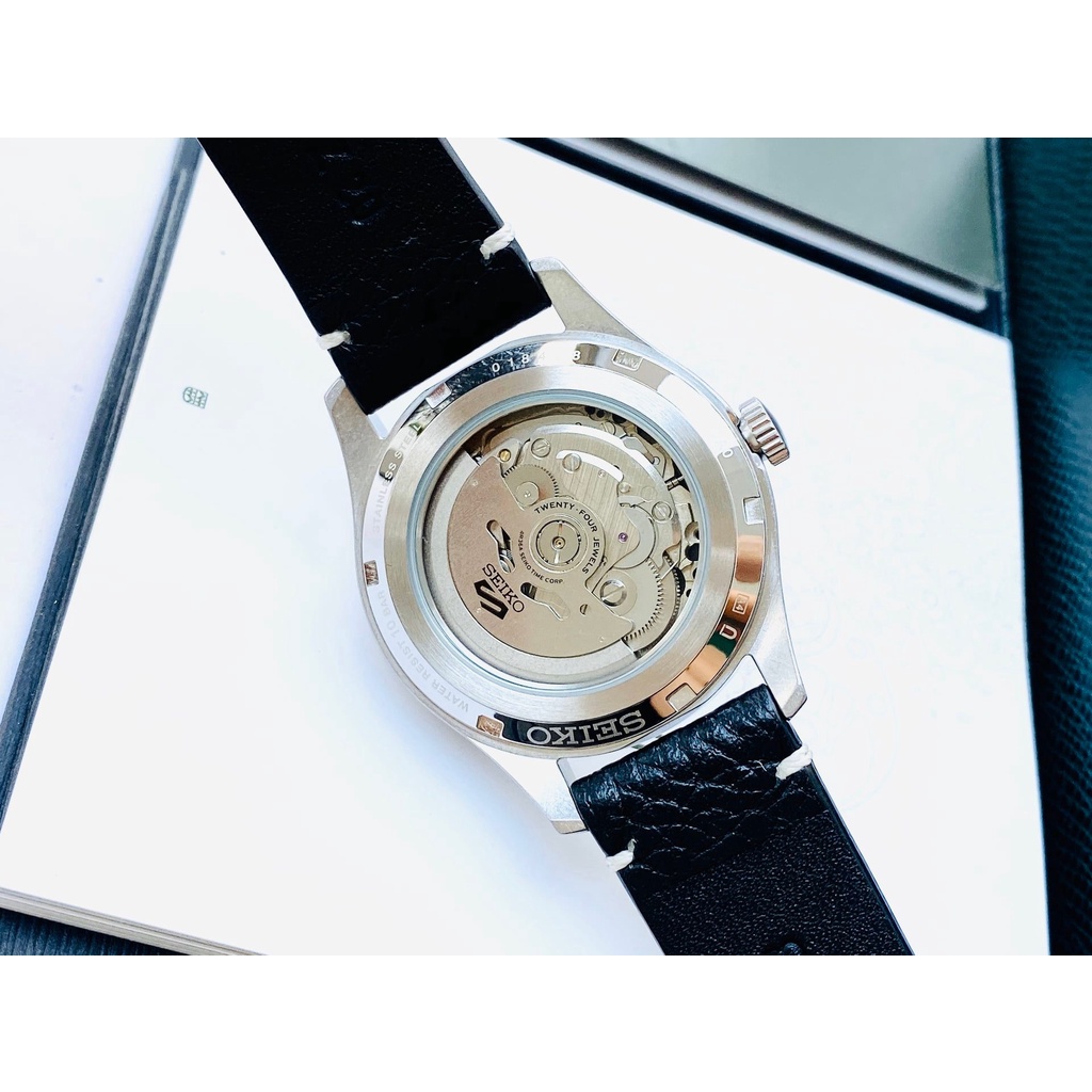 Đồng hồ nam dây da Seiko 5 Sport SRPG39K1
