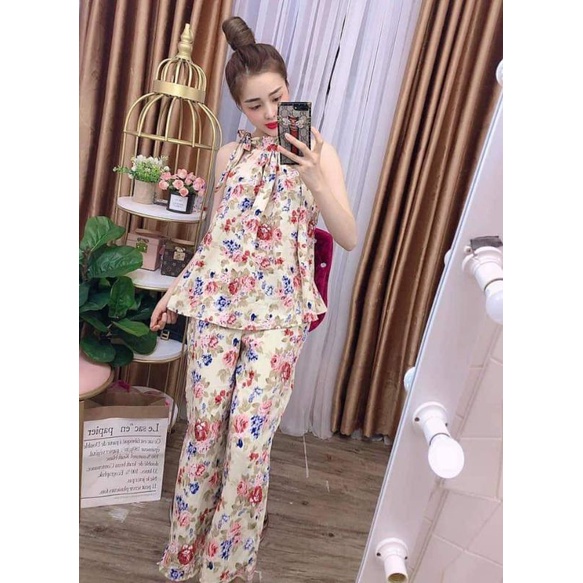sét yếm lụa dài