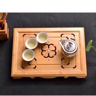 Khay trà tre hoa mai có khay nhựa hứng nước