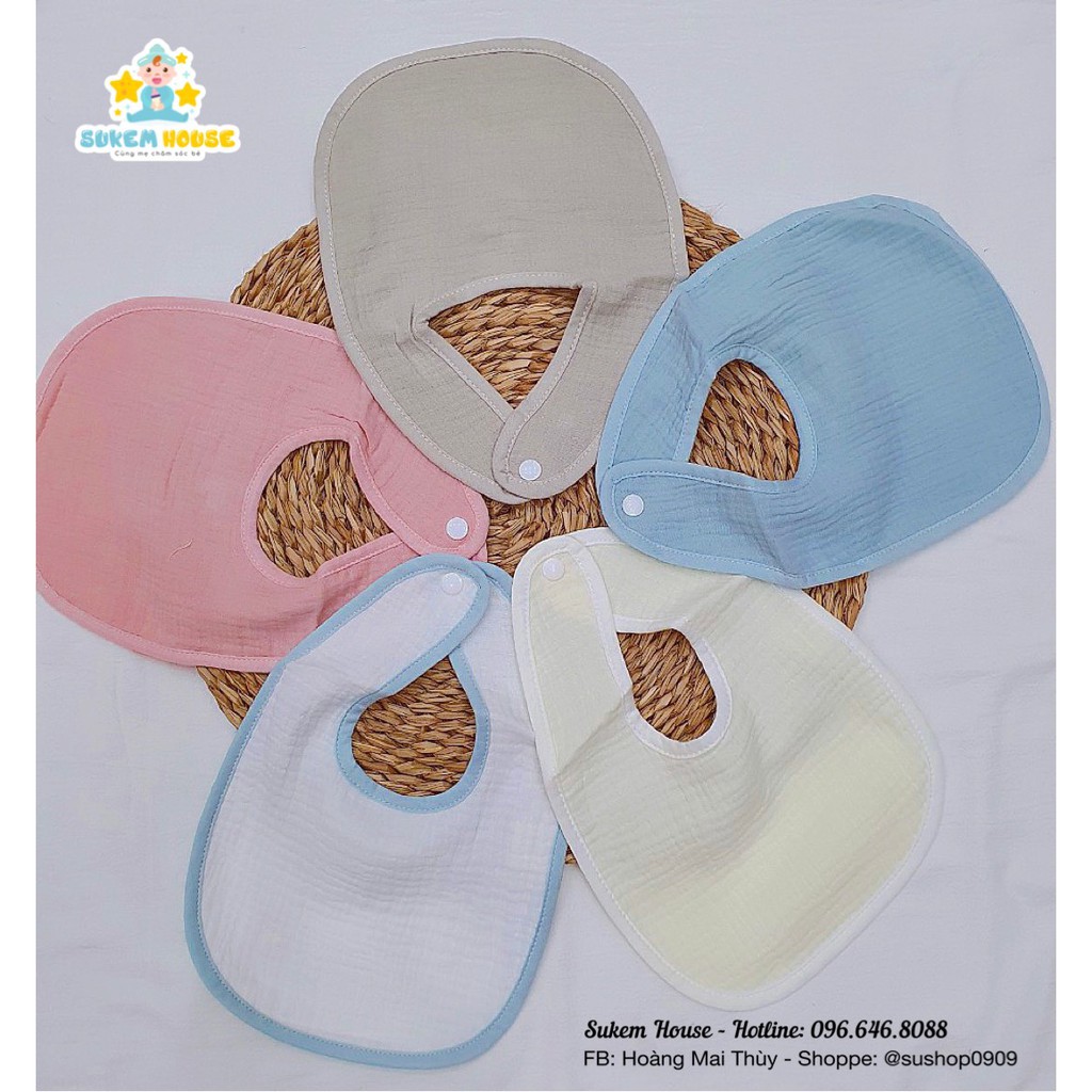 Yếm xô designed for baby cho bé bấm nút mềm mịn, thấm hút.