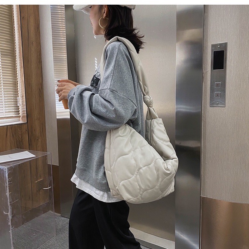 Túi bao tử da đeo chéo ô trám unisex ulzzang siêu xinh( có sẵn) | BigBuy360 - bigbuy360.vn