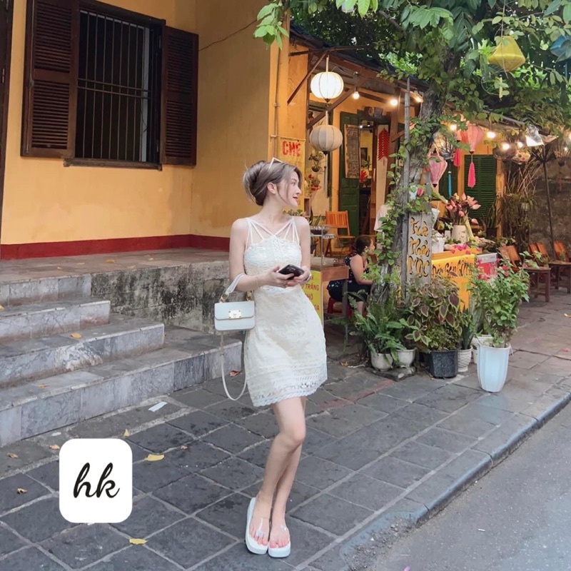 Váy ren hoa đan dây siêu xinh