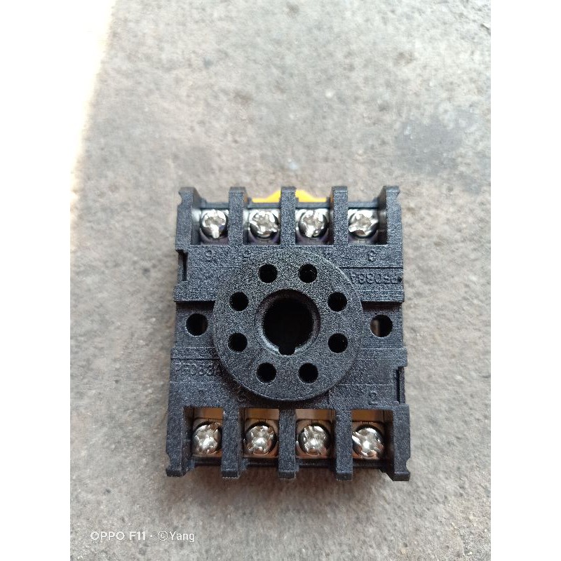 Chân đế 8 chân ghim Timer Omron Relay DH48S-S