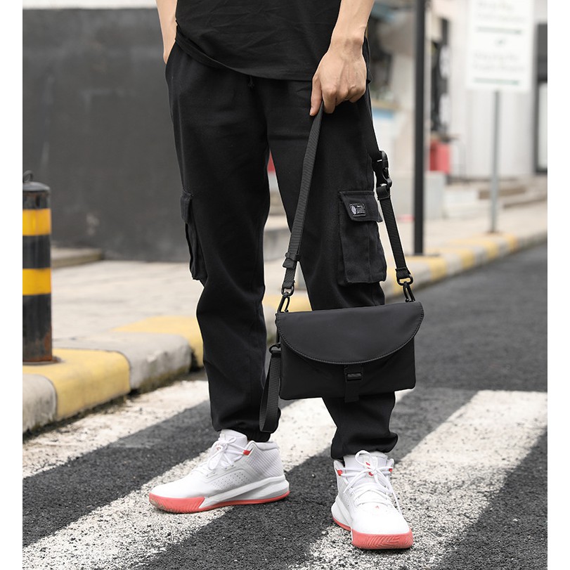 Túi đeo chéo nam mini thời trang Hàn Quốc chống nước T01