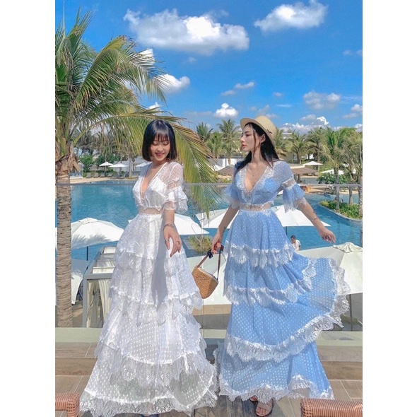 Đầm maxi ren bi phối tầng đi du lịch,váy maxi đi biển kèm hình khách mặc