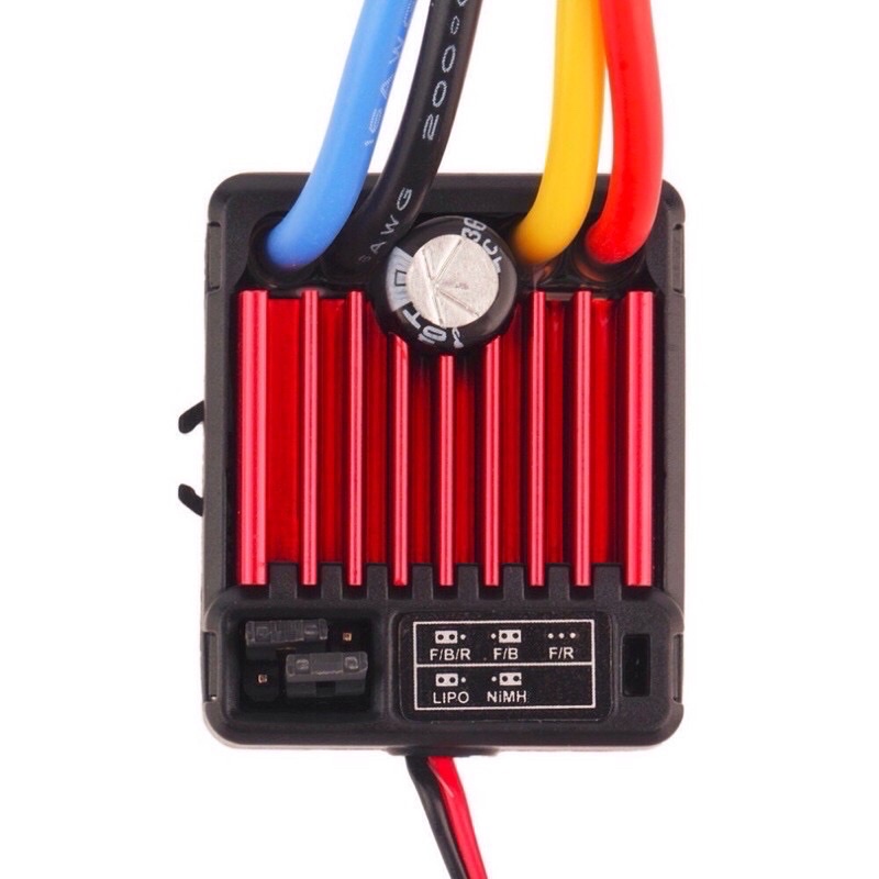 ESC 1060 60A  HOBBYWING QUICRUN có chổi than chống nước cho xe điều khiển từ xa.