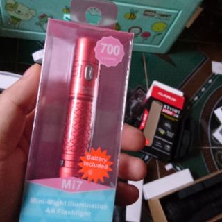 Đèn pin klarus Mi7 ,xpl hi 700lume