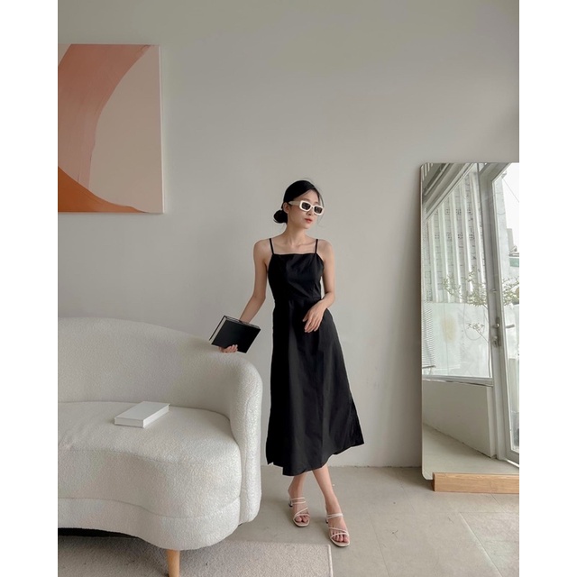 Hình chụp thật - Đầm dây hở lưng