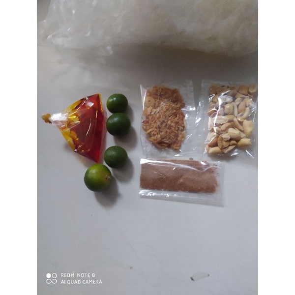 com bo 30 gói bánh tráng trộn tép hành kèm tắc