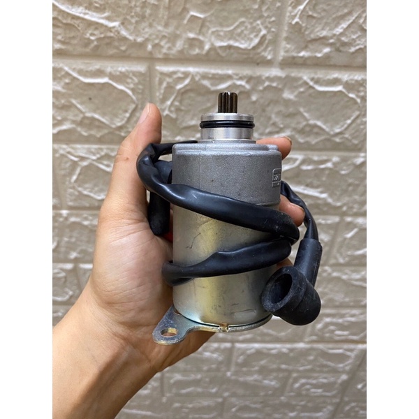 củ đề dành cho xe máy 50cc tàu gồm  có loai 9 răng và 10 răng, loại 10 răng có cạnh dài và cạnh tròn