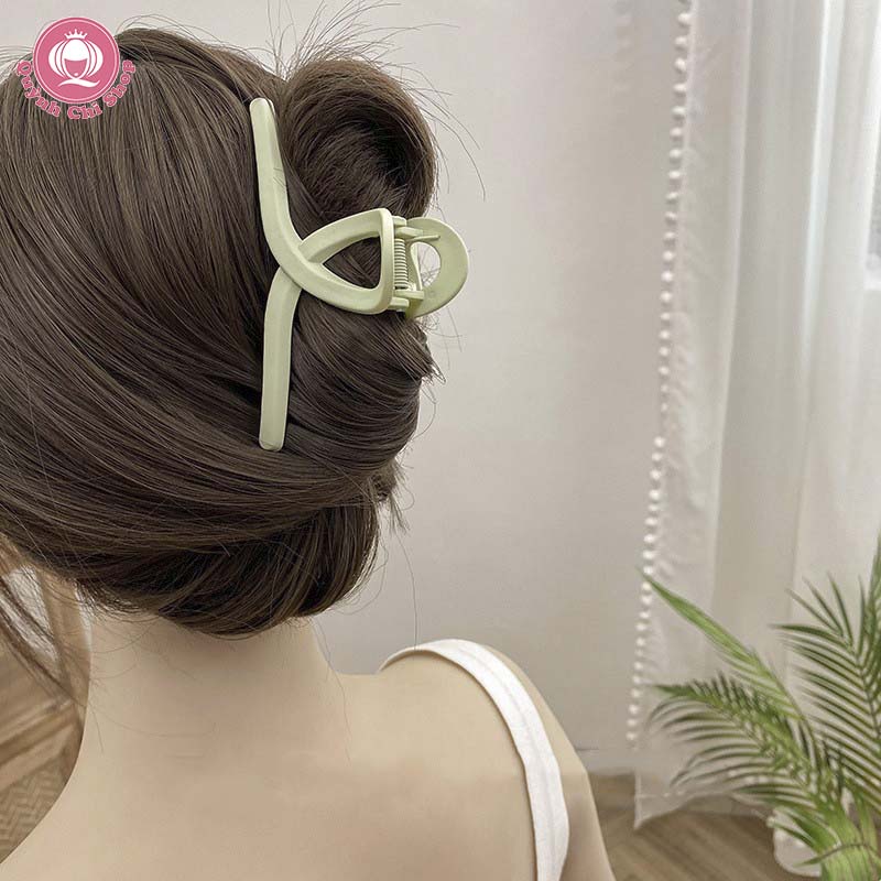 Kẹp tóc càng cua Hàn Quốc loại cài chéo tam giác cho nữ dễ thương