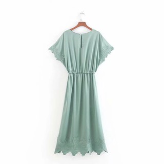 Đầm ZARA satin lụa xanh mát dịu