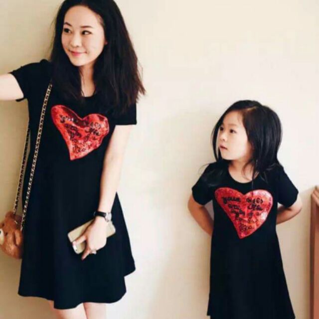 Sét váy mẹ và bé