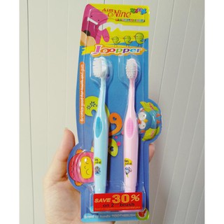 Set 2 bàn chải răng trẻ em Nine Joopper Thái Lan