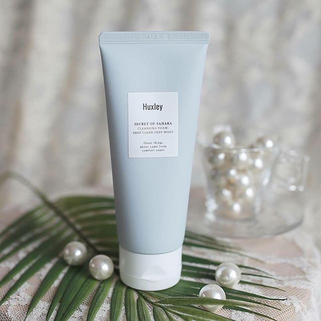 Sữa rửa mặt tạo bọt sạch sâu Huxley Cleansing Foam 100ml