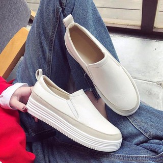 Giày slip on