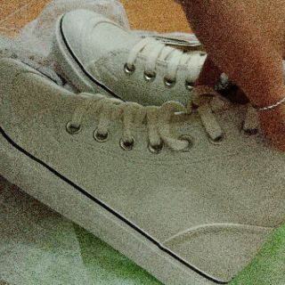 giày hightop zara