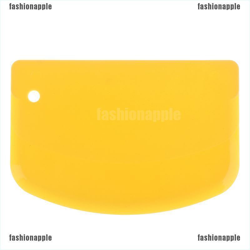 Dụng Cụ Chà Láng Bánh Kem Bằng Nhựa