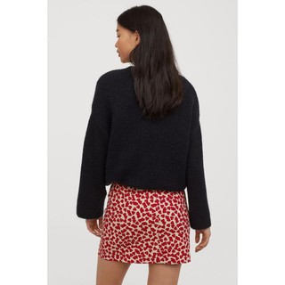 🍀 10.10 🍀 9.9 Chân váy mini H&M .. Đẹp . .