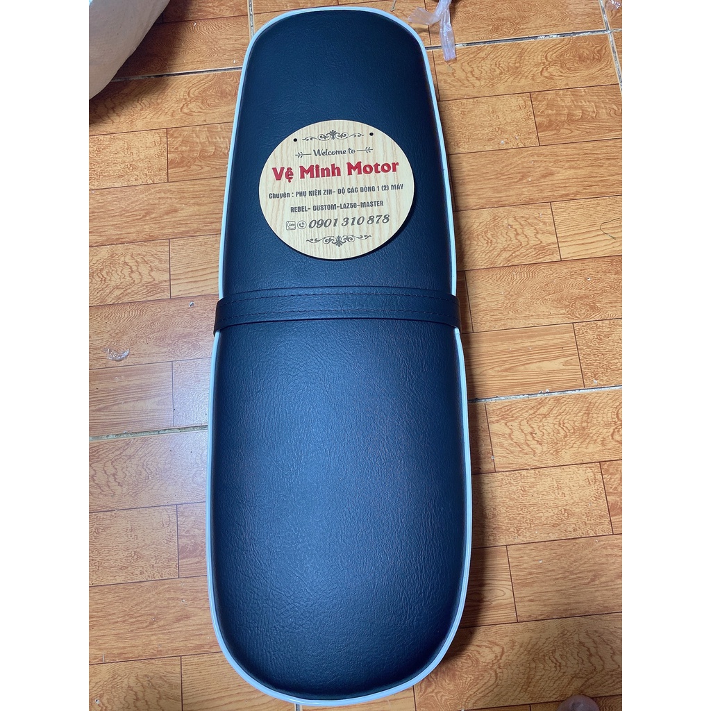 Yên 67 đế nhựa