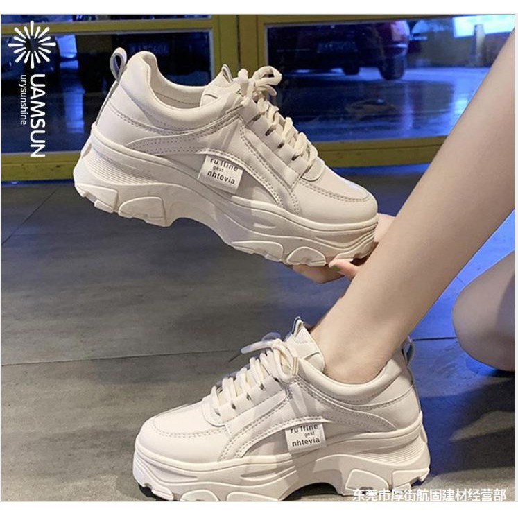 Giày Thể Thao Nữ Độn Đế Giày BOM Sneaker Tăng Chiều Cao Màu Trắng Đen Kem Chất Liệu Da PU giayBOM B888