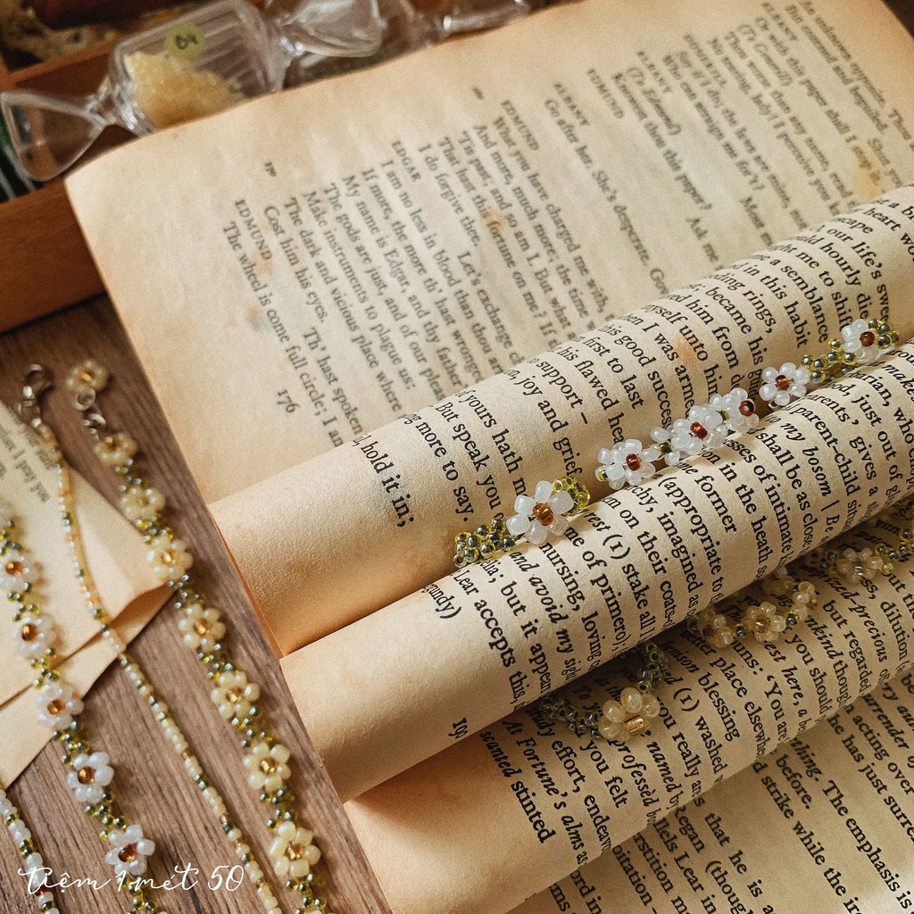 Thu Cúc - Bộ trang sức hạt cườm kích thước theo yêu cầu