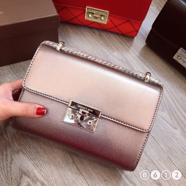 Túi cnk hộp siêu đẹp