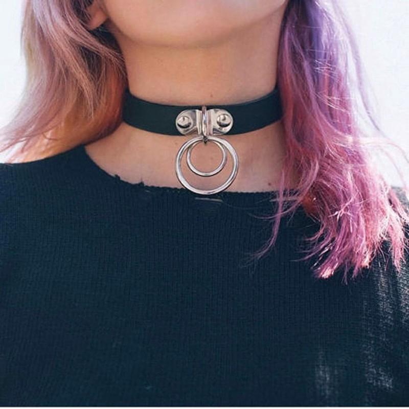 Vòng cổ Choker da đính đinh tán phong cách Gothic Punk