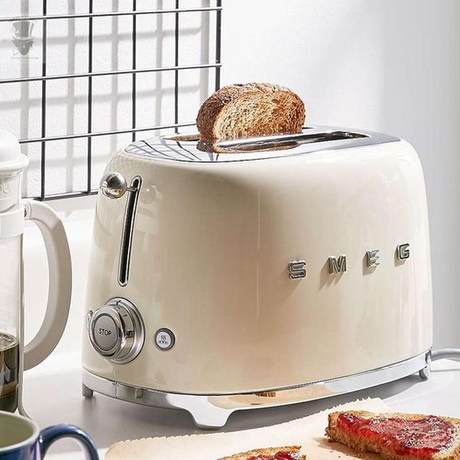 Máy nướng bánh mì Smeg Toast TSF01 loại  2 lát, chức năng rã đông, nướng giòn