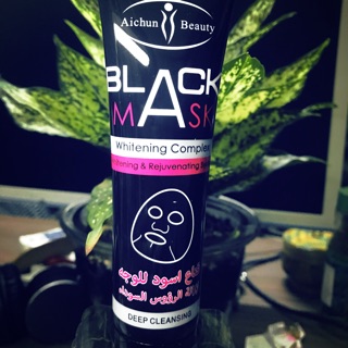 Gel lột mụn của Thailand hiệu Black Mask