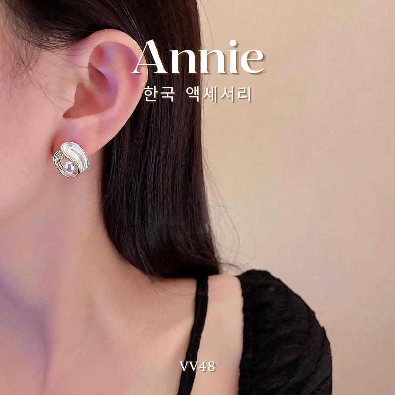 Bông tai hoa nụ trắng chuôi bạc 925 sang trọng phá cách kiểu dáng Hàn Quốc dành cho nữ Annie - VV48