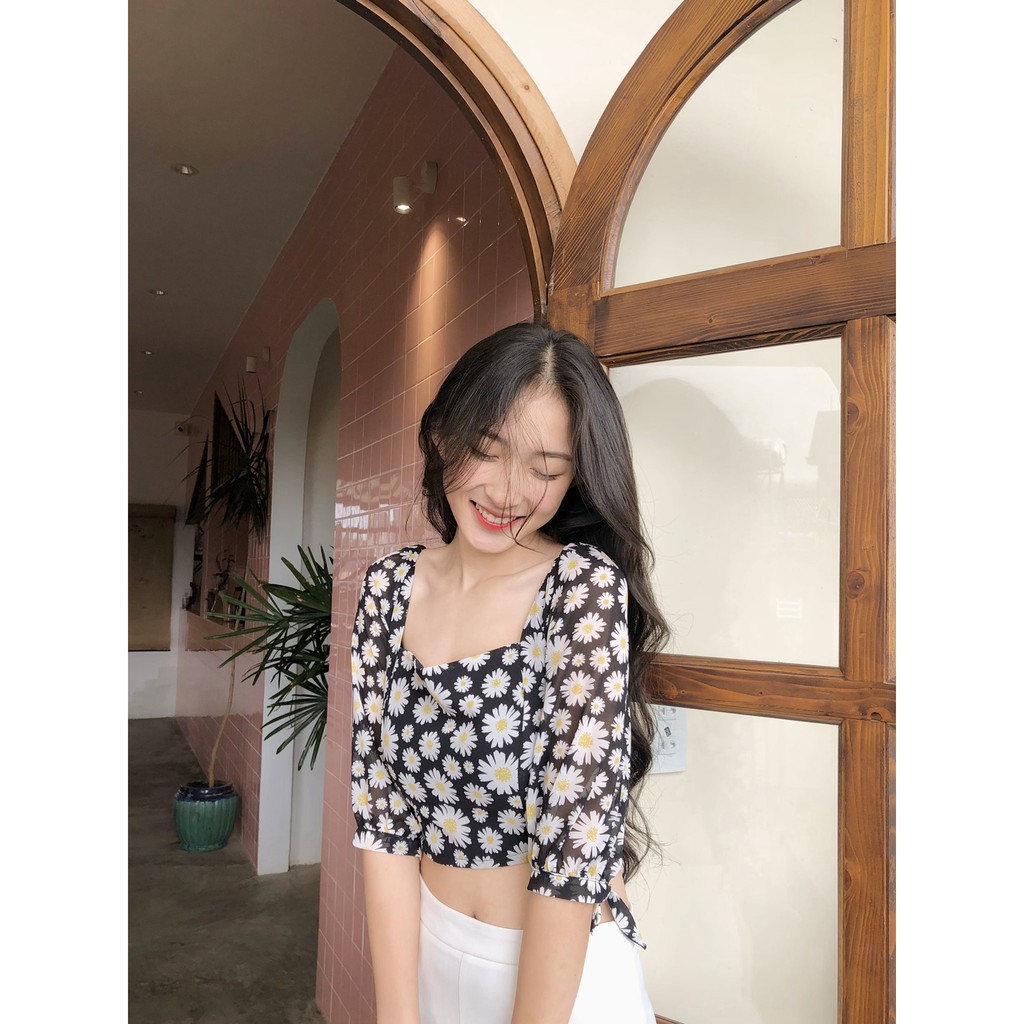 Áo croptop voan hoa HEYBEE phối cổ vuông cùng tay lửng trong 2 màu cực yêu May Top HT418