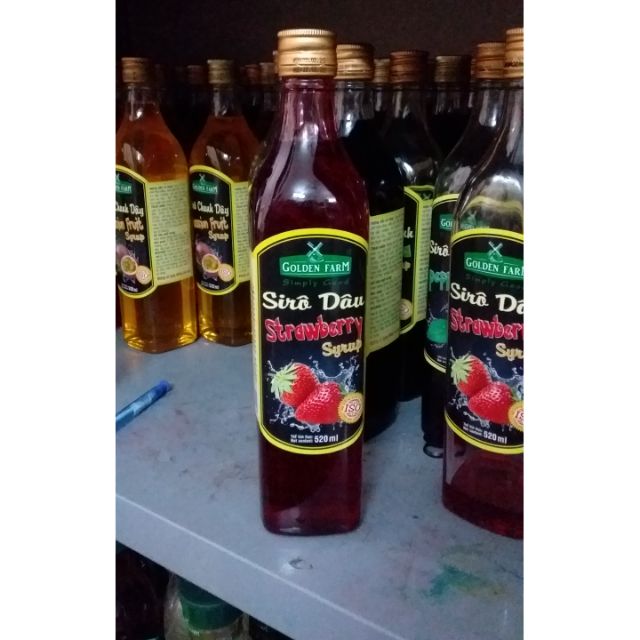 Siro golden farm vị dâu 520ml