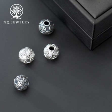 Charm đồng tiền bạc thái xỏ ngang NQ Jewelry