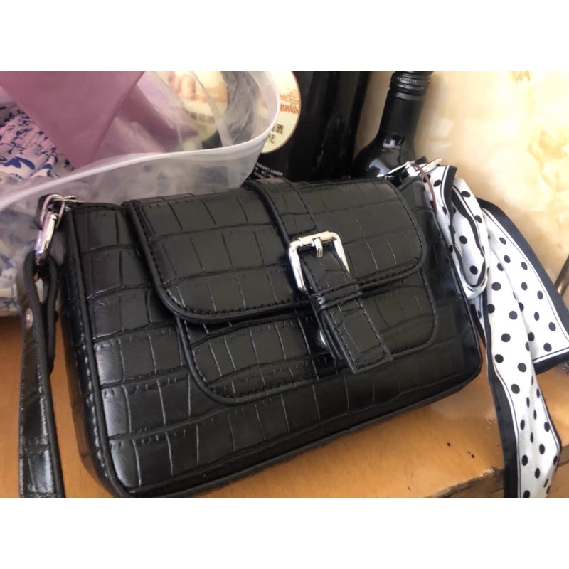 Túi xách kẹp nách phối xích form chất đẹp vân sần cá tính màu xanh dương, trắng, đen, nâu