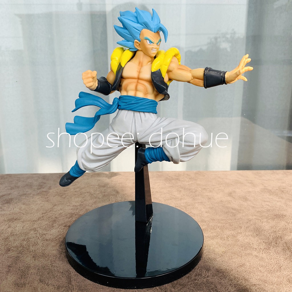 Mô hình Dragon Ball Ultimate Soldiers Gogeta Blue Chiến Đấu