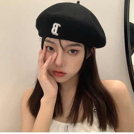 Mũ beret thêu chữ B thời trang nữ tính