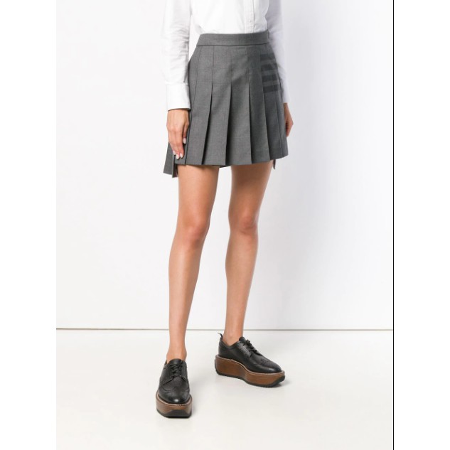Chân Váy Thom Browne 4 Vạch | BigBuy360 - bigbuy360.vn