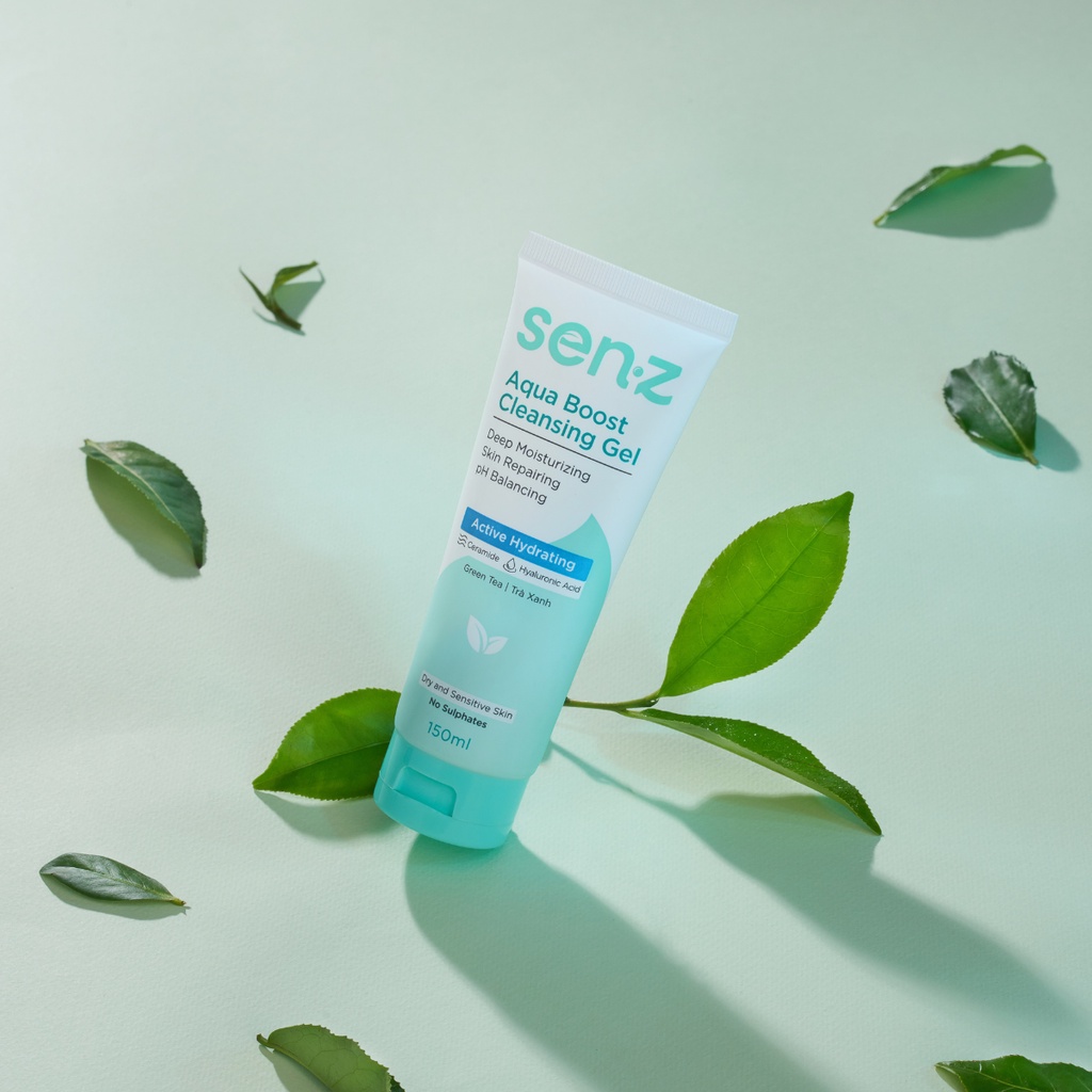 Gel Rửa Mặt Trà Xanh Cấp Ẩm SENZ Aqua Boost Cleansing Gel chuẩn pH 150ML