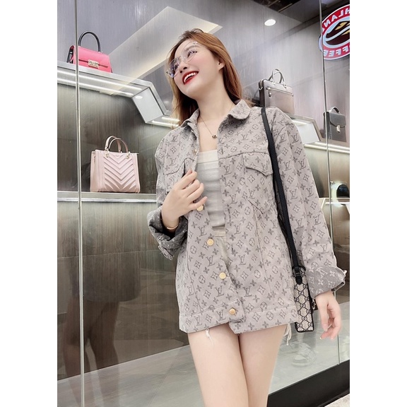 Áo khoác lv hot hit