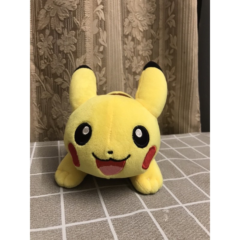 Gấu bông Pikachu