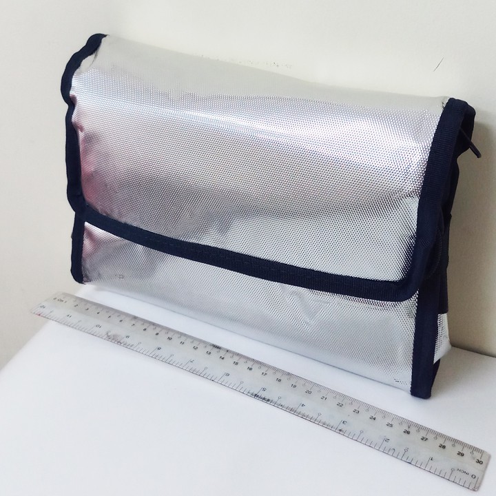 túi giữ nhiệt cao cấp hình hộp ngang màu bạc dây đeo 26x15x20cm TX99