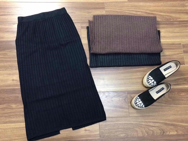 Chân váy len dáng dài