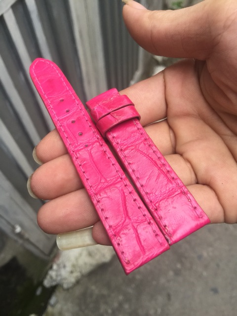 Dây da đồng hồ cá sấu