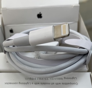 Cáp sạc zin iphone Xs Max zin store