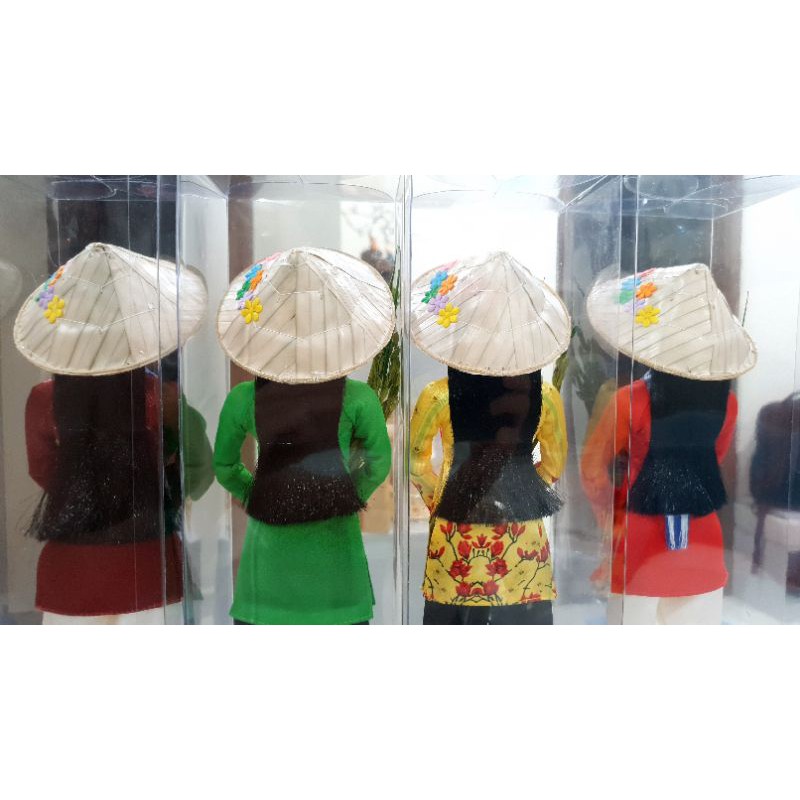 Búp bê áo bà ba Việt Nam