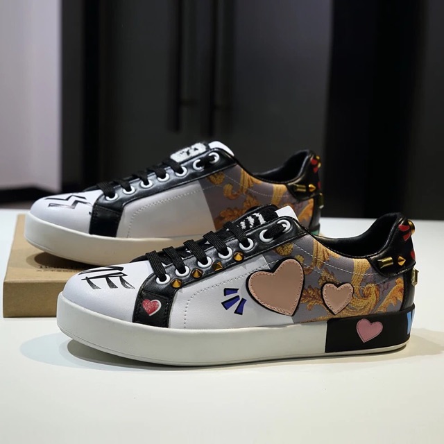 Giày thể thao DG các kiểu