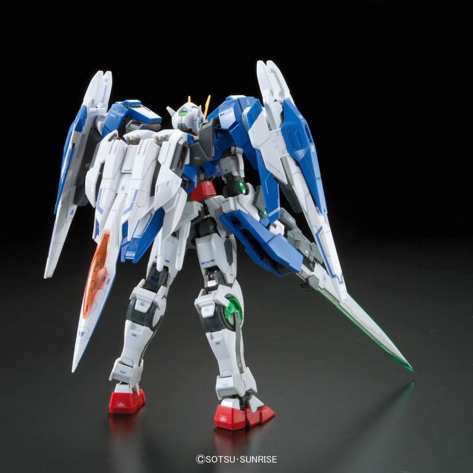 Mô Hình Lắp Ráp Gundam RG 00 Raiser